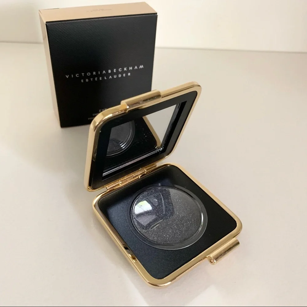 Victoria Beckham leather compact shadow